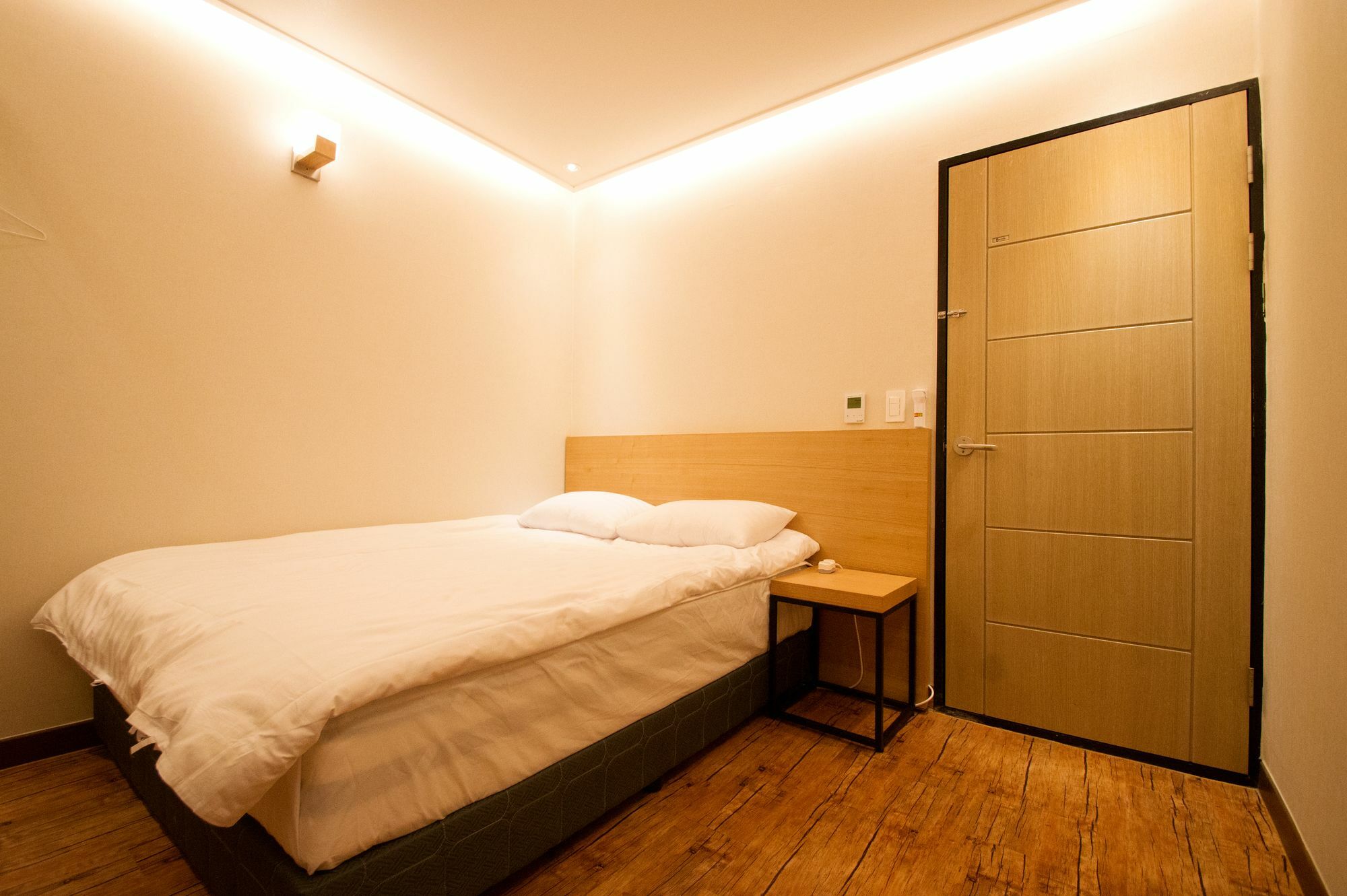 Nobunpang Guesthouse 済州市 エクステリア 写真